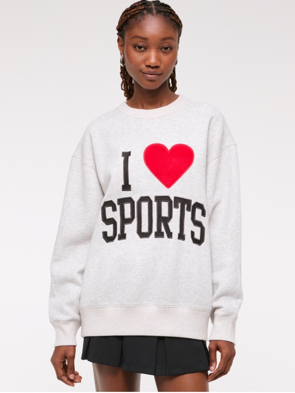 ABERCROMBIE | Soft A&F I Love Sports Sunday Crewneck Sweatshirt in Light Grey, M